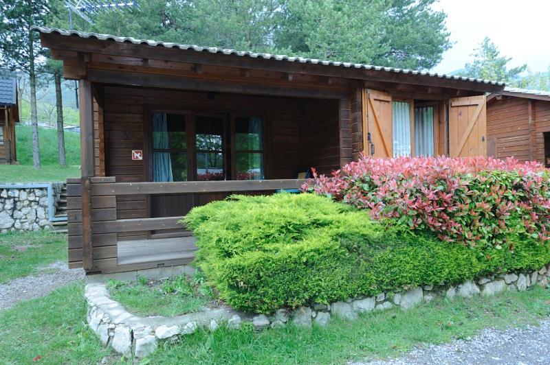 Camping Fontfreda Castellar del Riu Esterno foto
