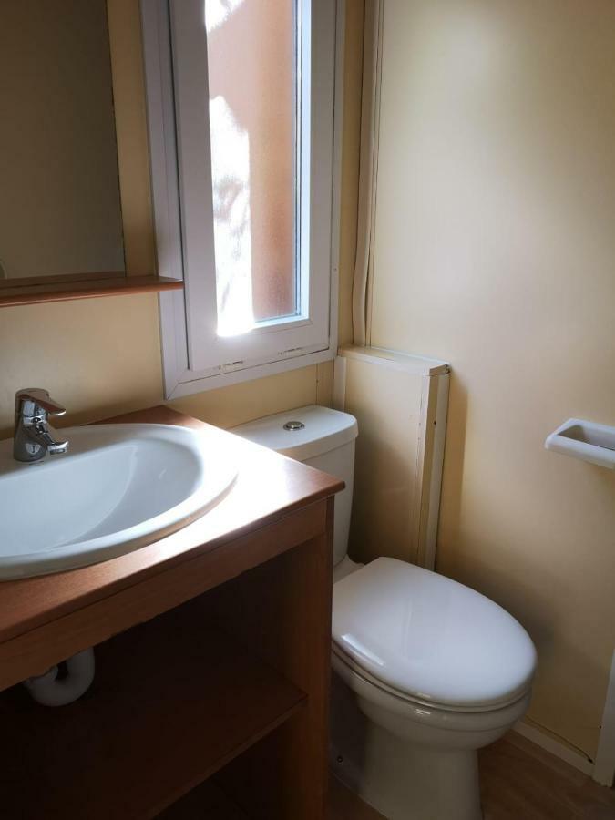 Camping Fontfreda Castellar del Riu Esterno foto